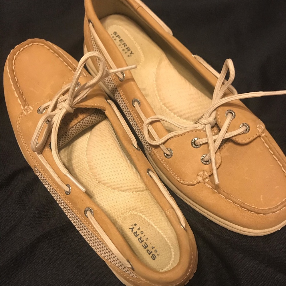SPERRY boat shoes